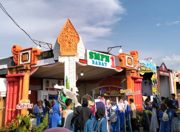 Juara Harapan 2 untuk kategori Stand Terbaik